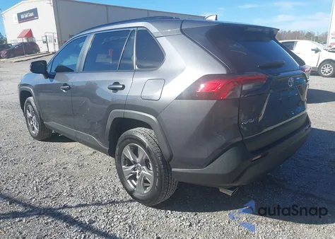 2022 Toyota Rav4 Xle z USA, uszkodzony, nr VIN 2T3W1RFV2NC207492